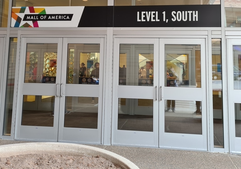South entrance doors to the Mall of America